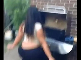 White girls twerking ass