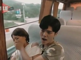 Korean-sex in bus